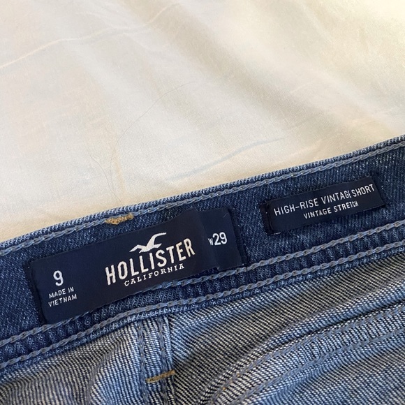 Hollister Denim Shorts with Stripe - Picture 4 of 4